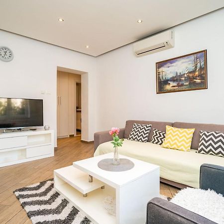 דוברובניק Spacious Two Bedroom Apartment מראה חיצוני תמונה